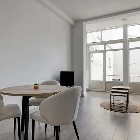 Comfortabel Apartamento *